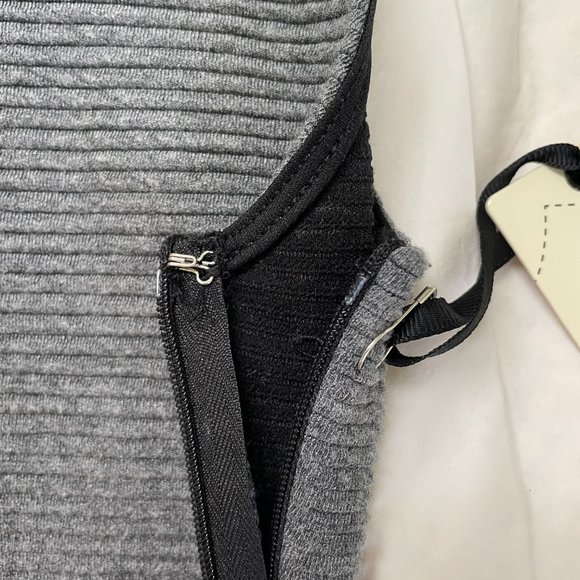 Forever 21 Grey Bodycon Dress - Picture 4 of 6